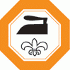Logo Textilreiniger-Innung Berlin-Brandenburg Schwarzes Bügeleisen-Symbol mit einer Lilie auf orangefarbenem Hintergrund.